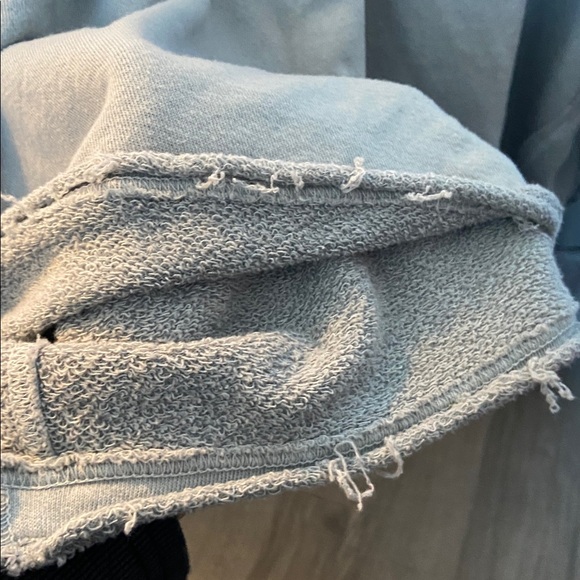 Free People We The Free Venice V-Neck Sweatshirt: Cold Winter; Size Small - Picture 9 of 13